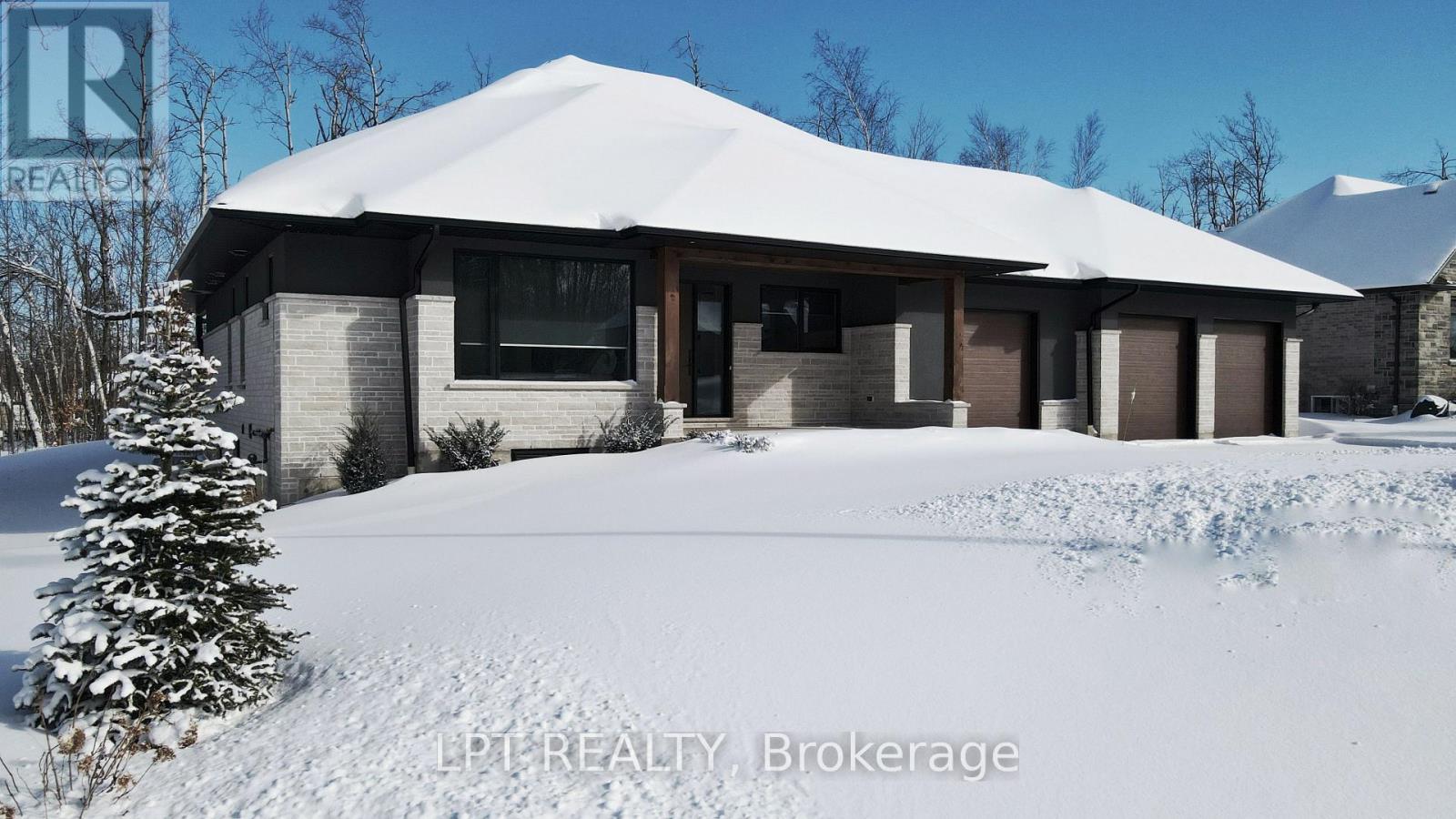 Detached at 15 BYERS STREET, Springwater (Snow Valley)