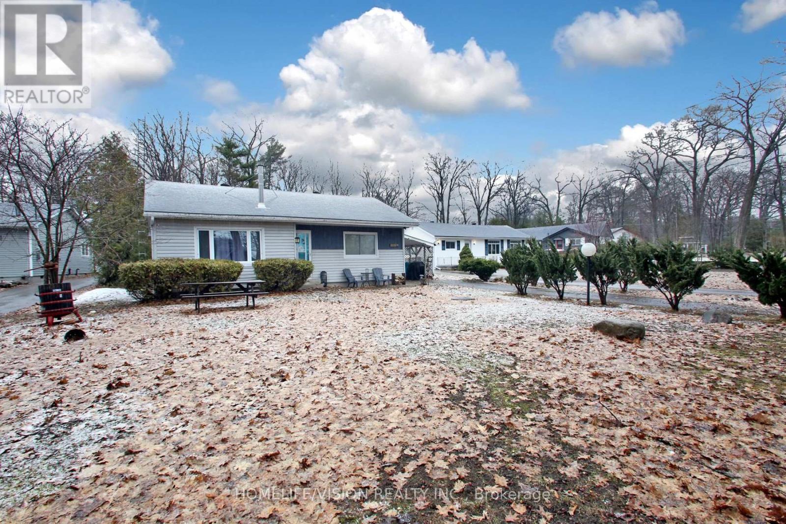 Detached at 1807 TINY BEACHES ROAD S, Tiny