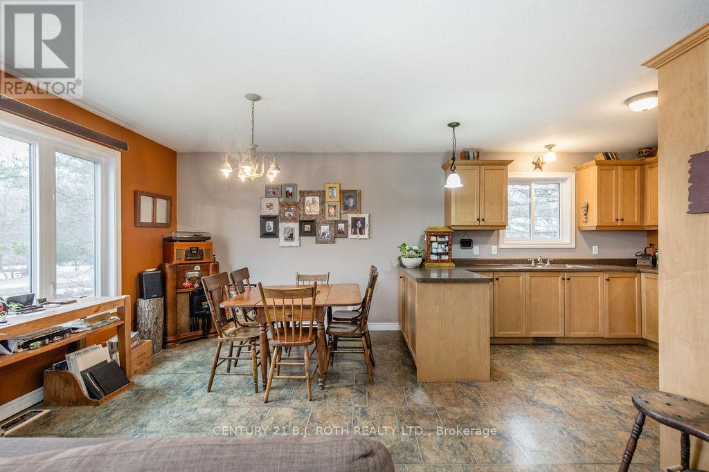 Detached at 3400 RESERVOIR ROAD, Severn