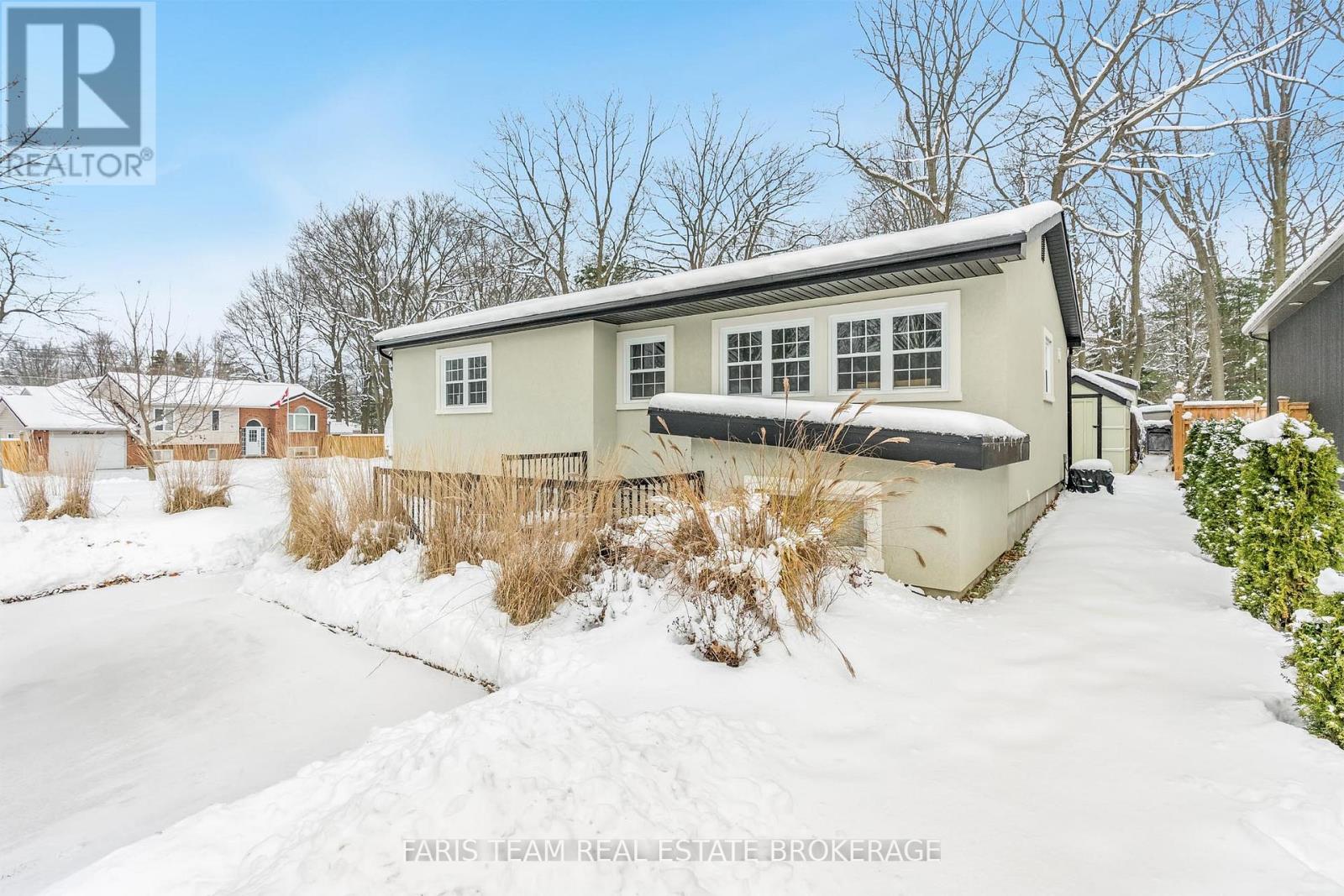 Multiplex at 33 FRANK STREET, Wasaga Beach