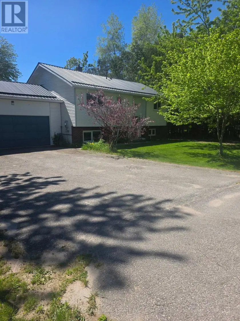 Detached at 859 LAKESHORE ROAD E, Oro-Medonte