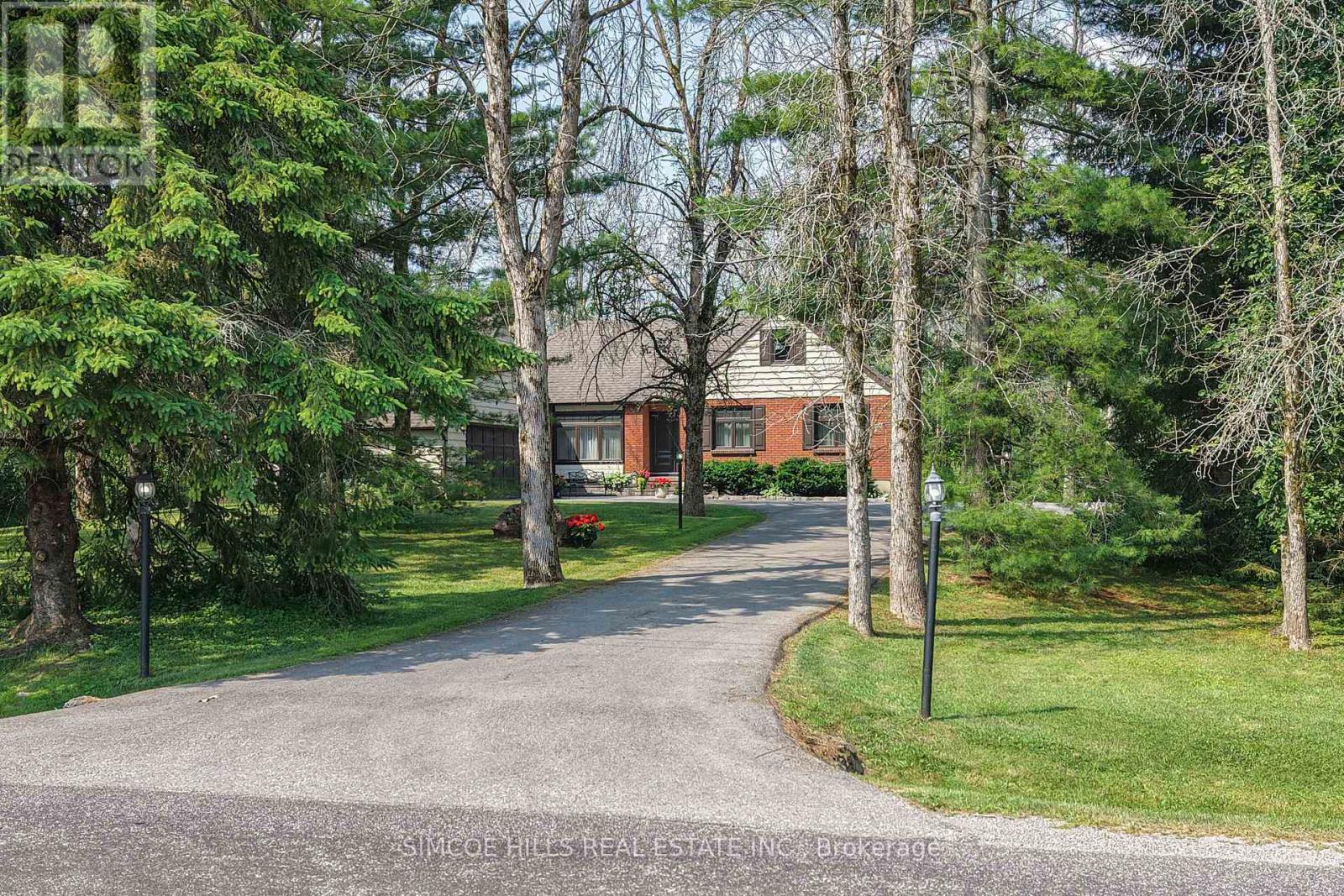 Detached at 131 COURTLAND STREET, Ramara