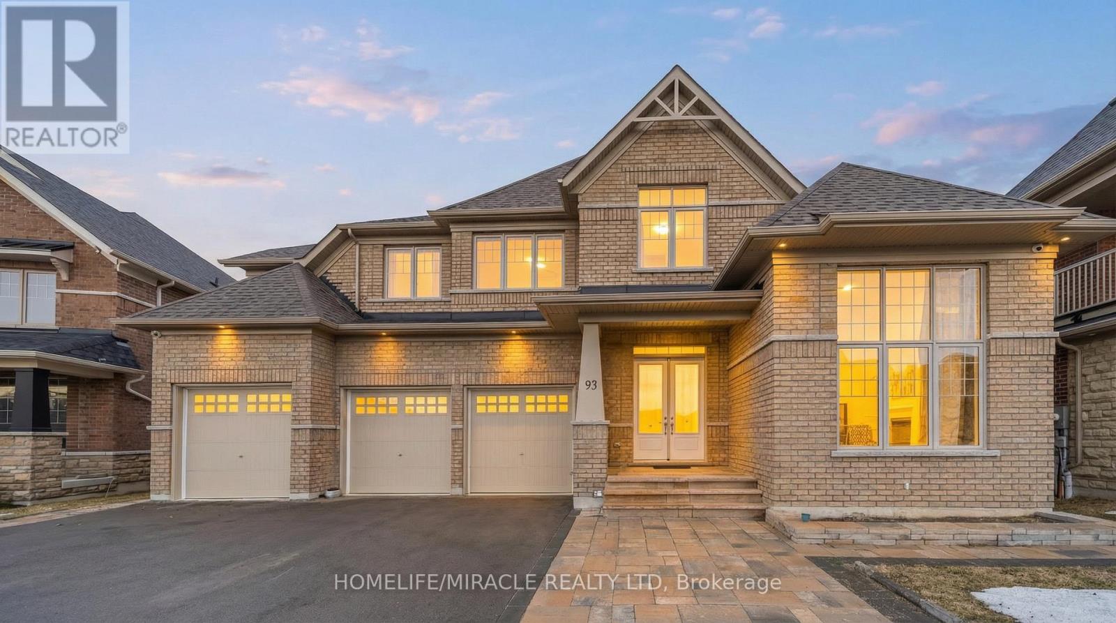 Detached at 93 TRAIL BOULEVARD, Springwater (Centre Vespra)