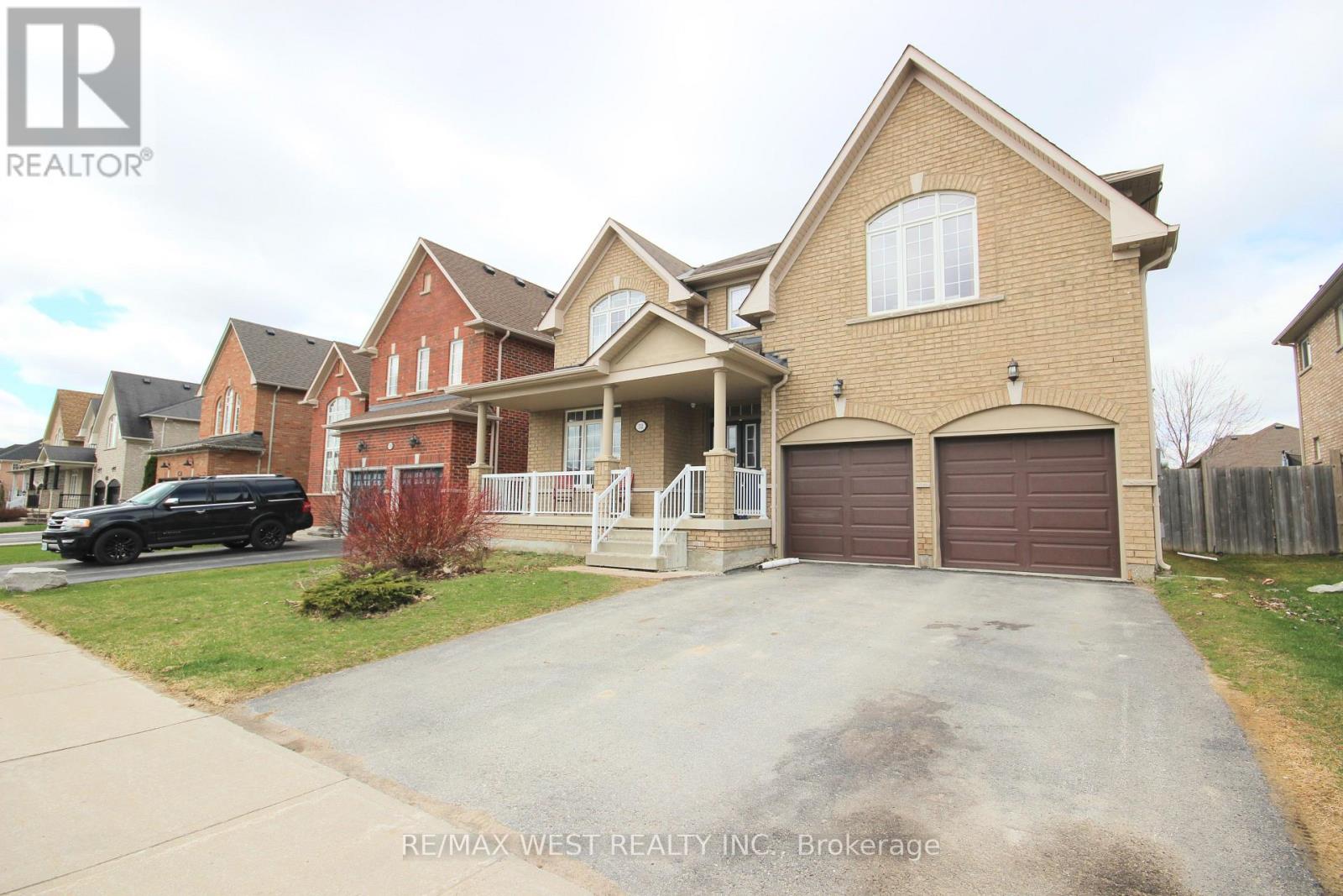 Detached at BSMT - 152 THE QUEENSWAY, Barrie (Innis-Shore)