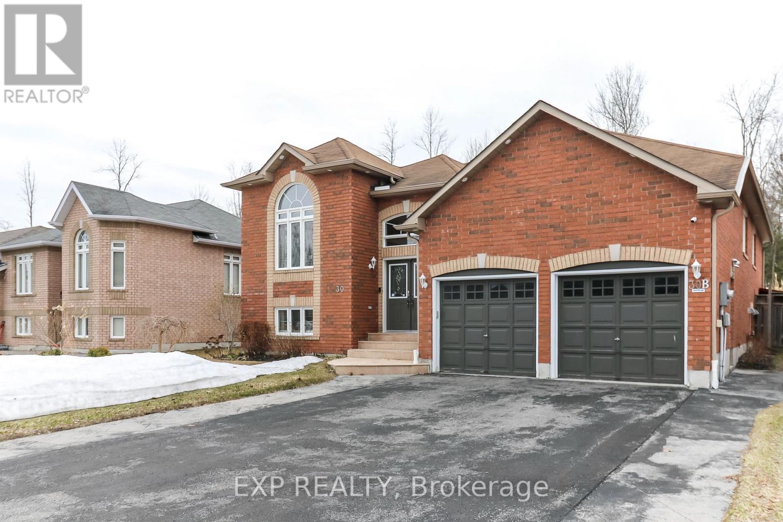 Detached at 30 CHERRY SANDS CRESCENT, Wasaga Beach