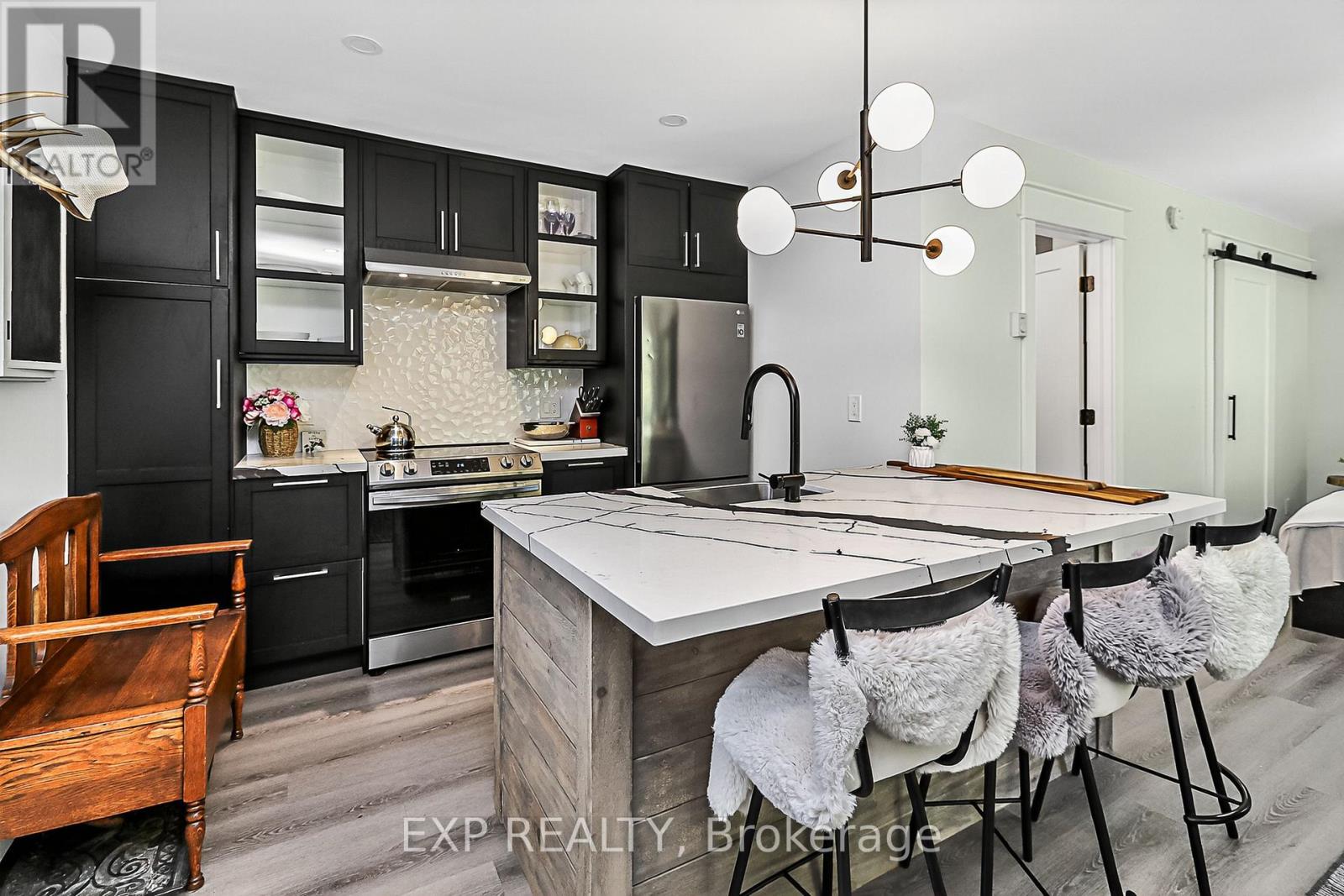 Townhouse at 3 - 15 DAWSON DRIVE, Collingwood