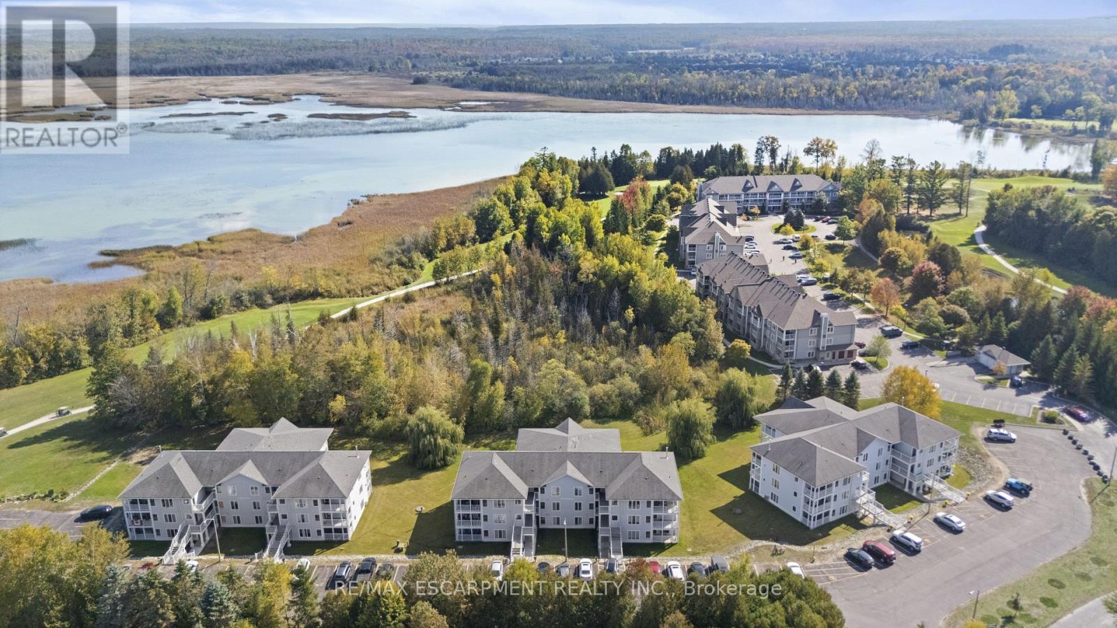 Apartment at 8 - 20 MULLIGAN LANE, Wasaga Beach