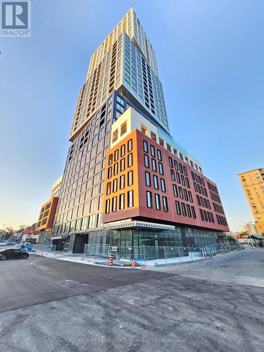 Apartment at 2803 - 39 MARY STREET, Barrie (City Centre)