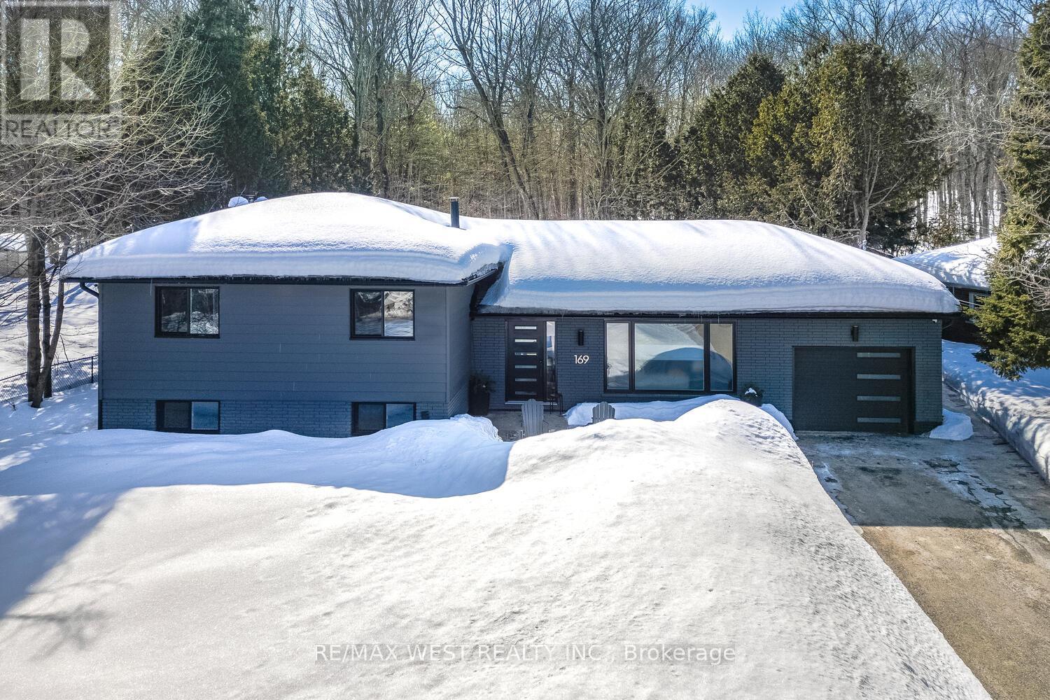 Detached at 169 BAYVIEW AVENUE E, Tay
