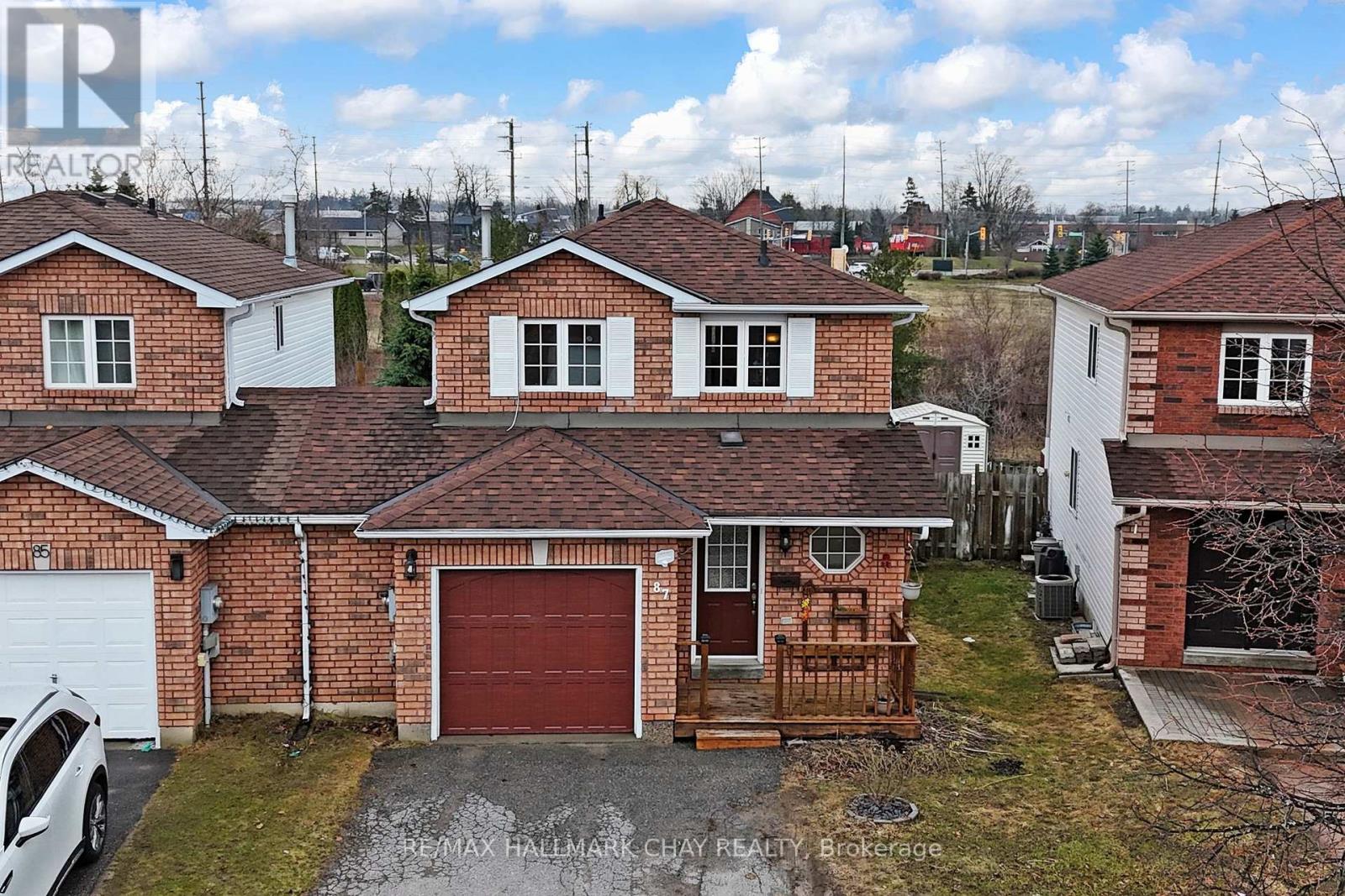 Semi-Detached/Link at 87 WESSENGER DRIVE, Barrie (Holly)