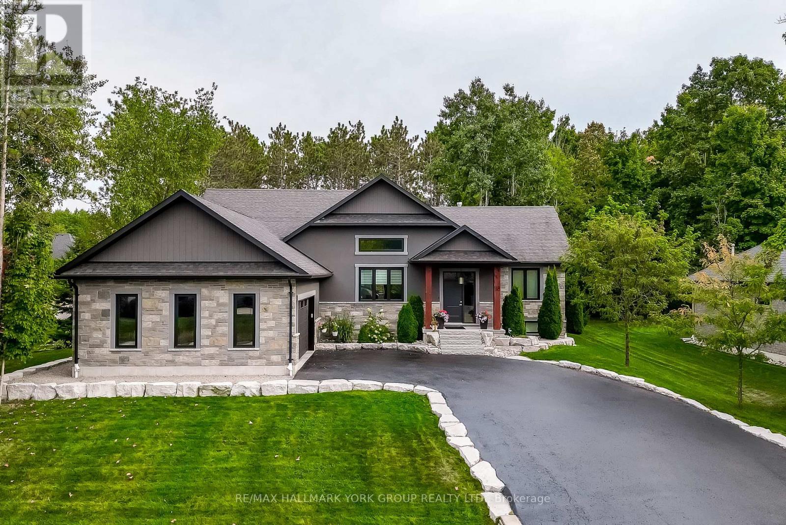 Detached at 118 MENNILL DRIVE, Springwater (Snow Valley)