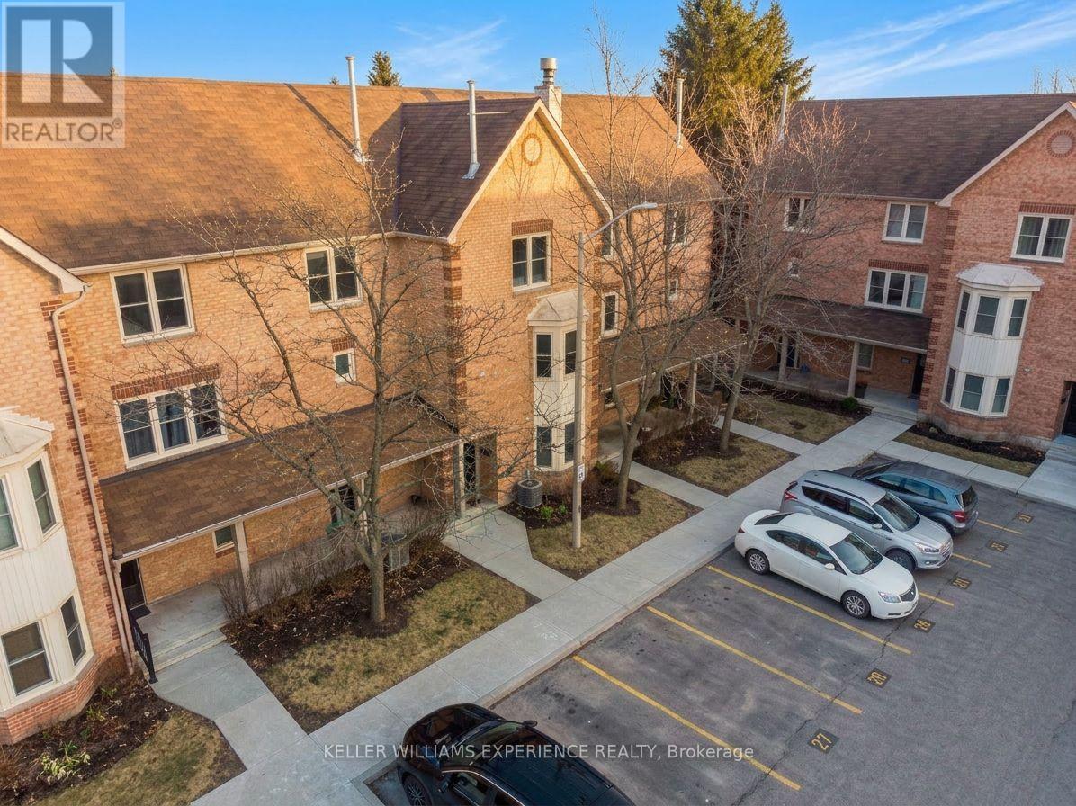 Townhouse at 34 - 119 D'AMBROSIO DRIVE, Barrie (Painswick North)
