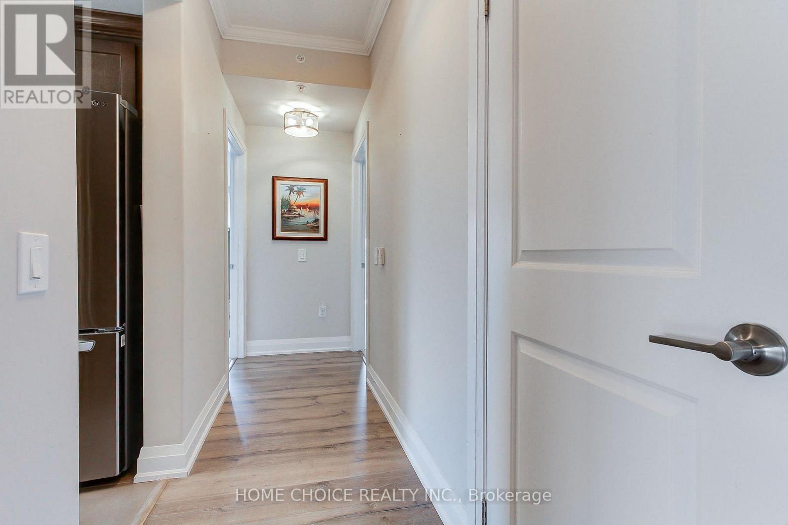 Apartment at 301 - 720 YONGE STREET E, Barrie