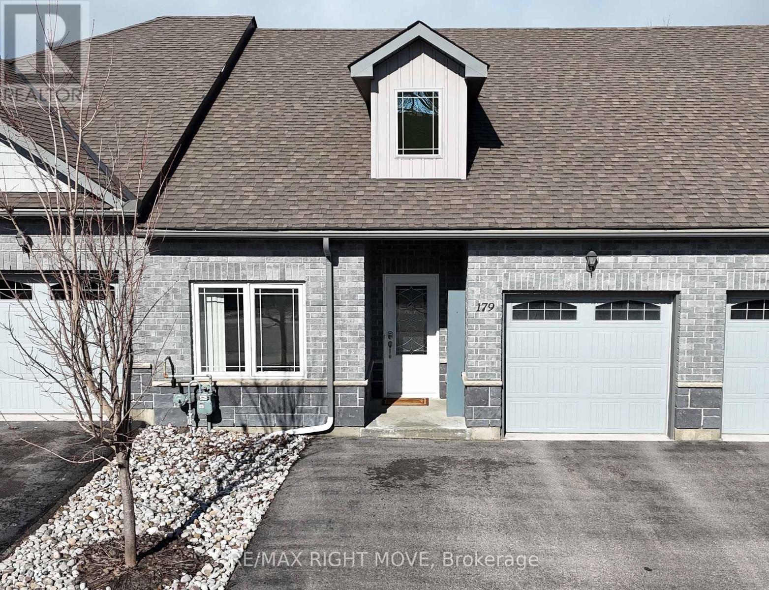 Townhouse at 179 LUCY LANE, Orillia