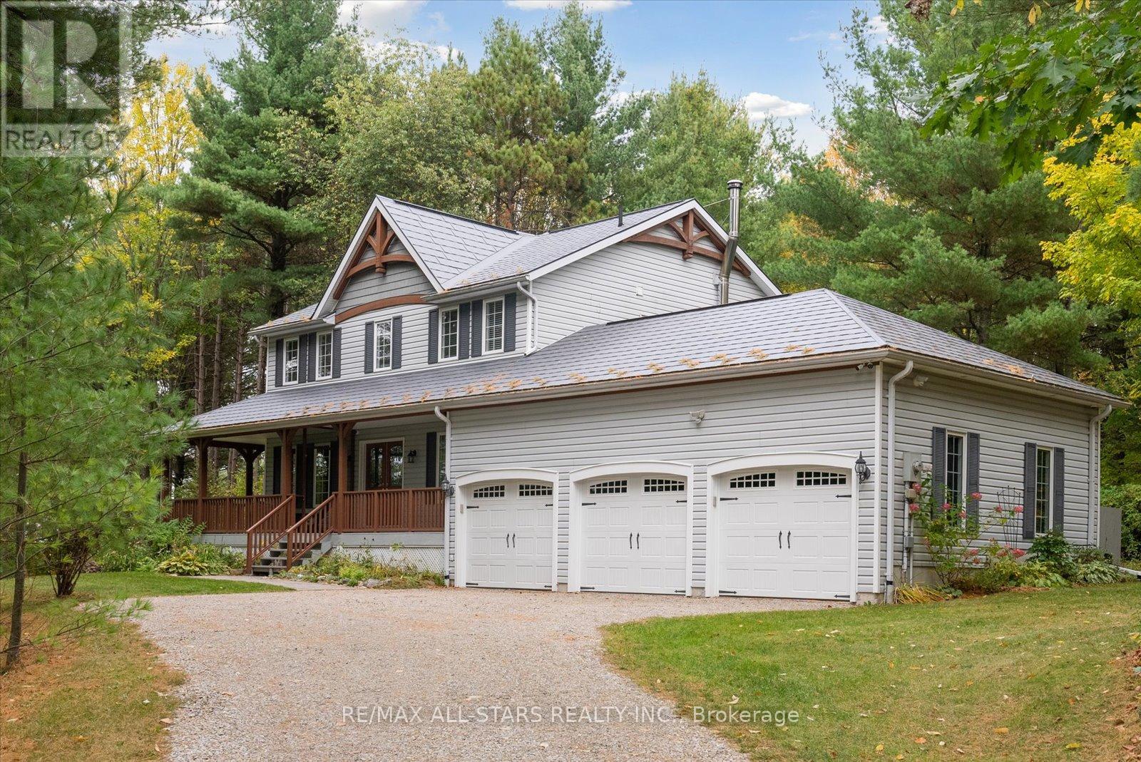 Detached at 29 ROBERT BOULEVARD, Springwater (Hillsdale)