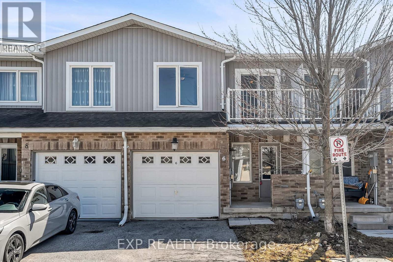 Townhouse at 6 - 75 PRINCE WILLIAM WAY, Barrie (Innis-Shore)