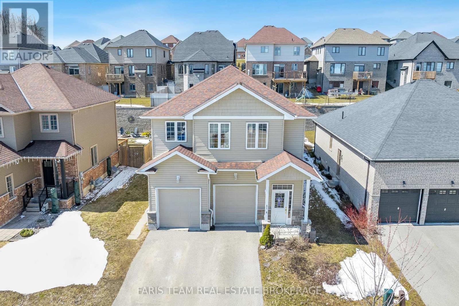 Detached at 3118 EMPEROR DRIVE, Orillia
