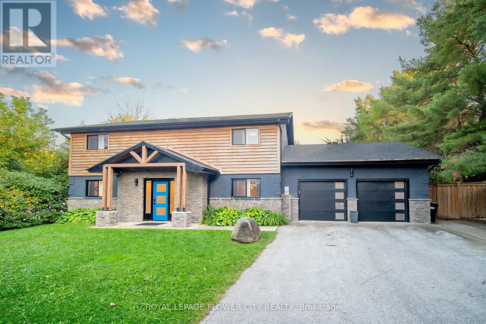 Detached at 734 MOUNTAIN ROAD, Collingwood