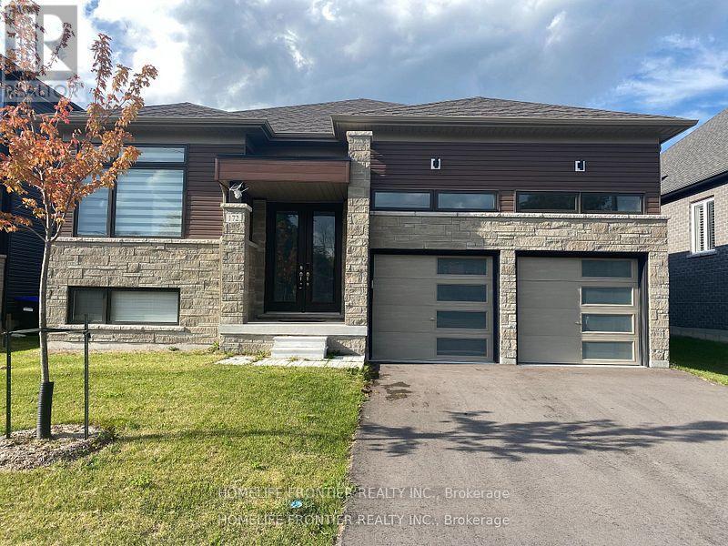 Detached at 172 RAMBLEWOOD DRIVE S, Wasaga Beach