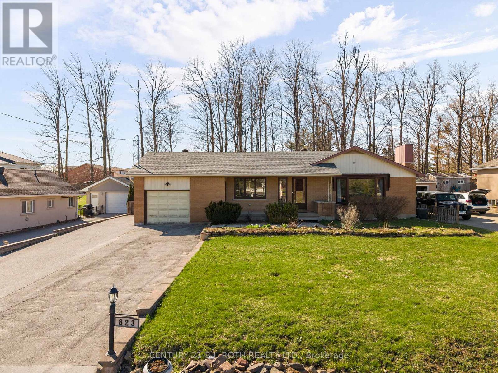 Detached at 823 ESSA ROAD, Barrie (Holly)