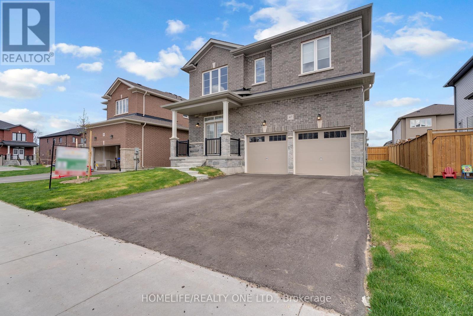 Detached at 47 AUTUMN DRIVE, Wasaga Beach