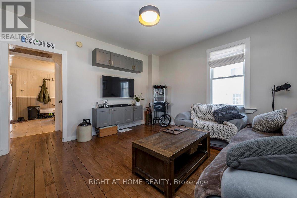 Detached at 467 HIGH STREET, Orillia
