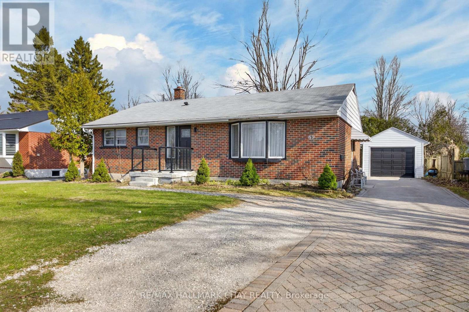 Detached at 89 NORTH ST WEST (MAIN) STREET N, Orillia