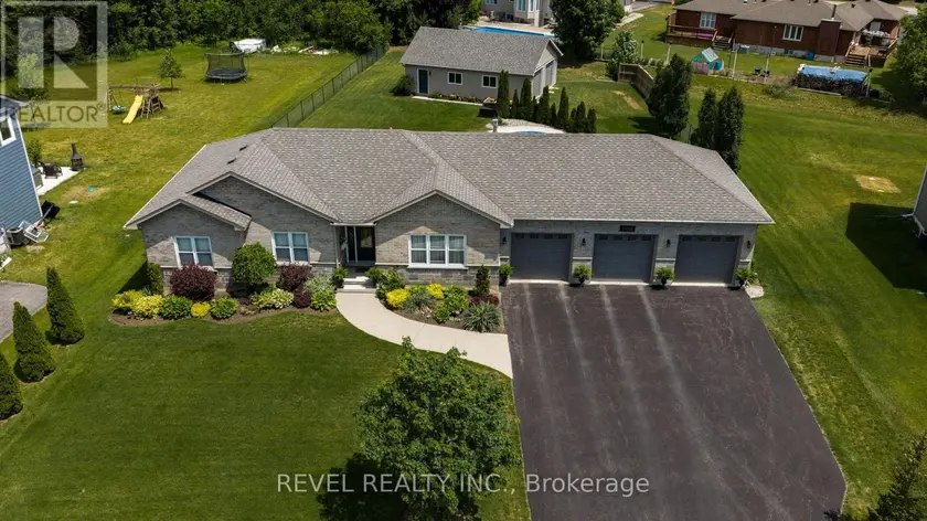 Detached at 1962 ELANA DRIVE, Severn