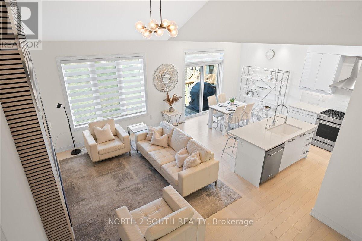 Detached at 118 BERKELY STREET, Wasaga Beach