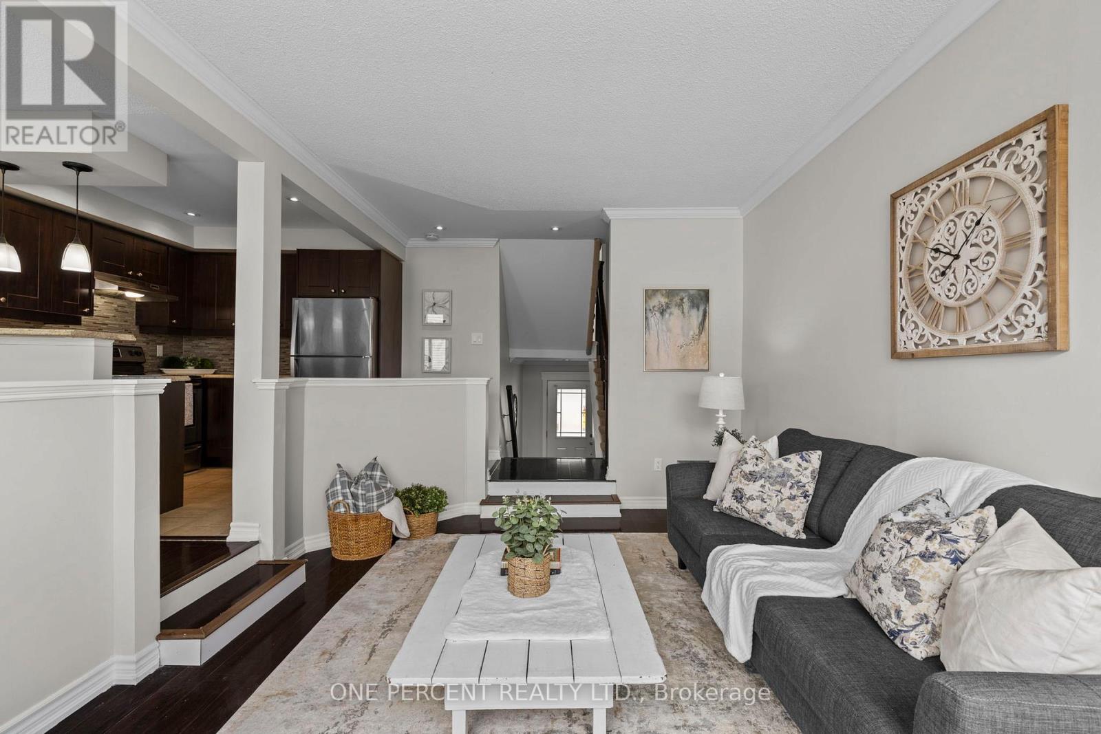 Townhouse at #37 - 12 LANKIN BOULEVARD, Orillia