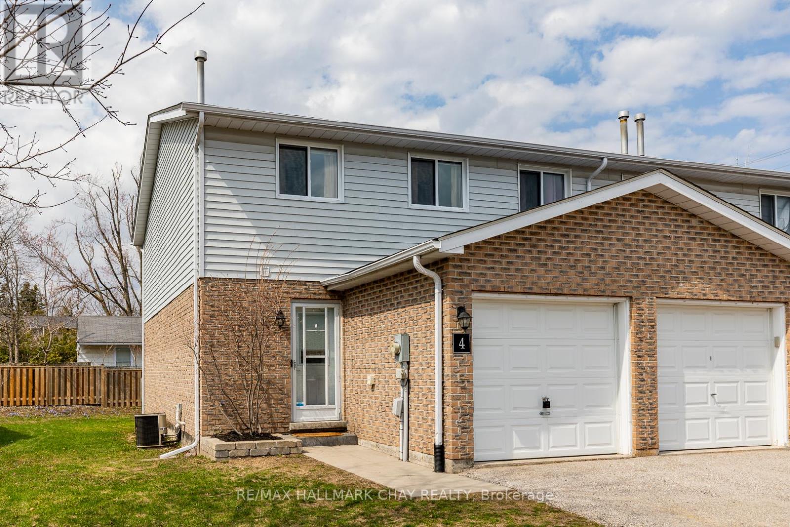 Townhouse at 4 - 325 WEST STREET N, Orillia