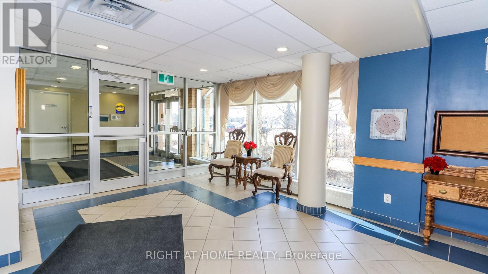 Apartment at 309 - 90 DEAN AVENUE, Barrie