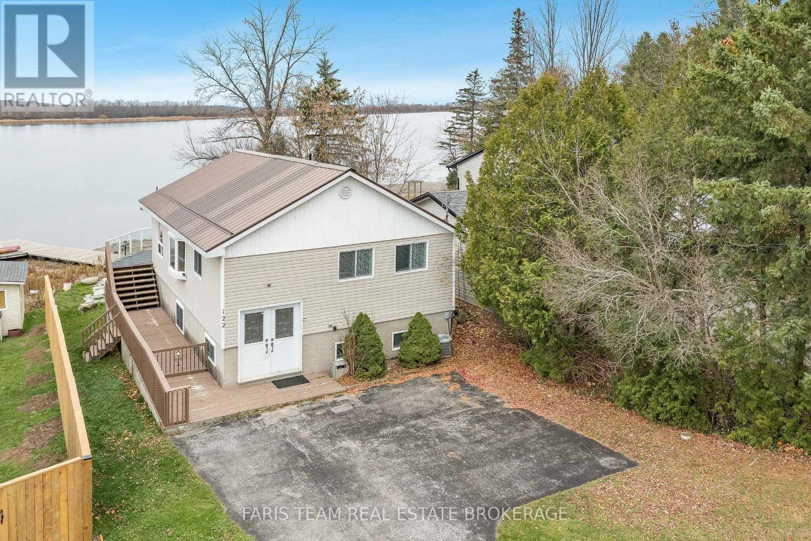Detached at 122 MITCHELLS BEACH ROAD, Tay (Victoria Harbour)
