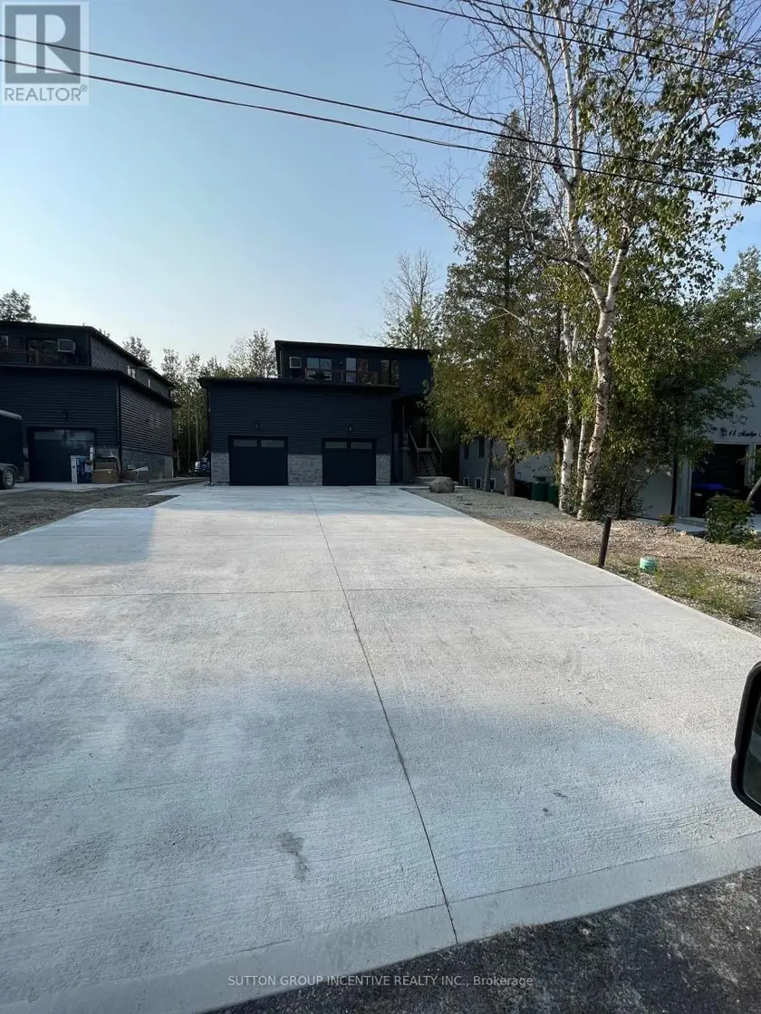 Multiplex at 52 MARILYN AVENUE S, Wasaga Beach