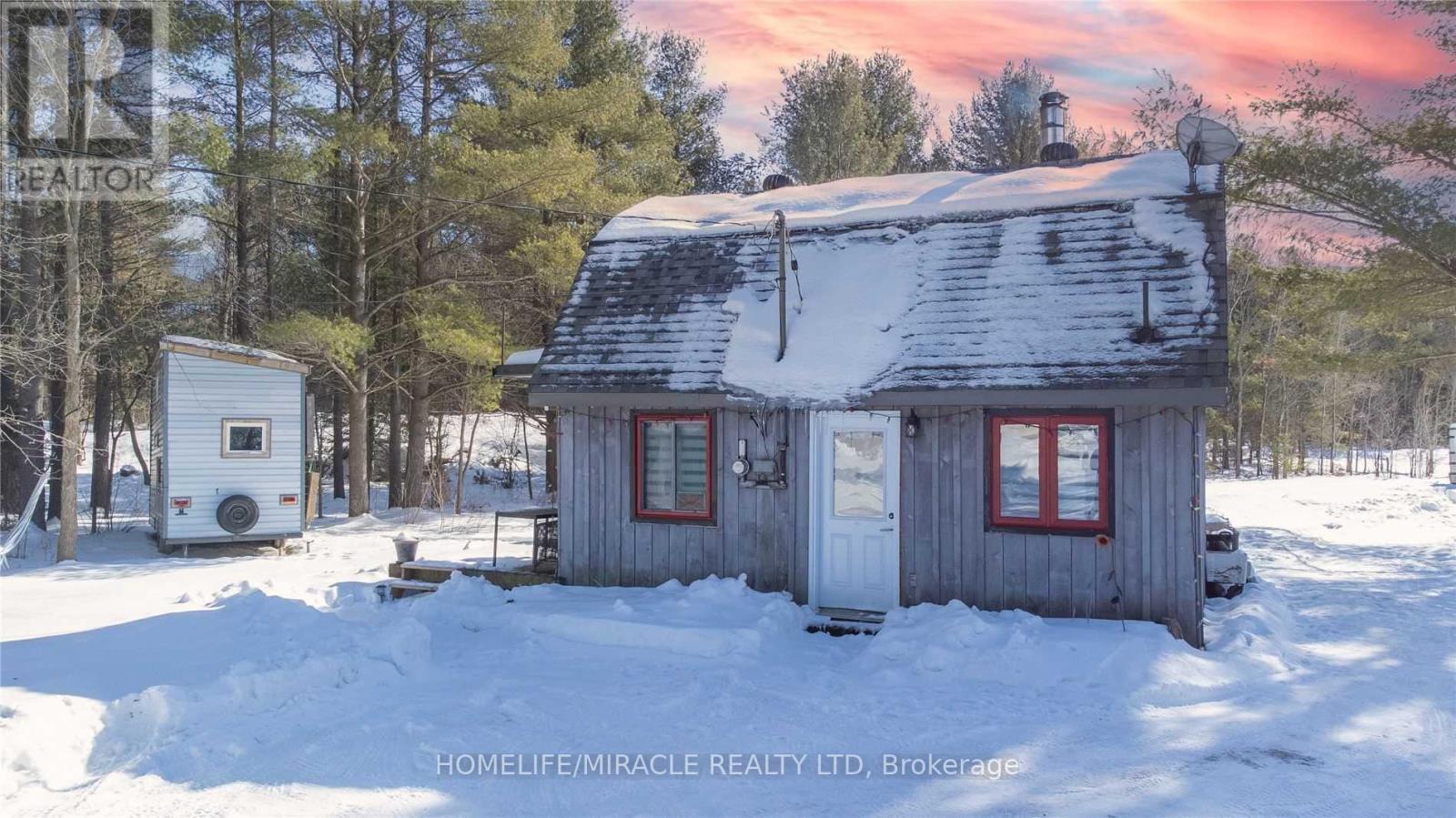 Detached at 2293 COOPERS FALLS ROAD, Ramara