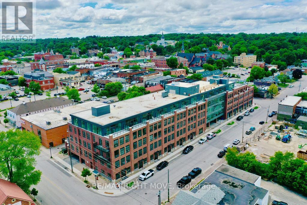 Apartment at 309 - 21 MATCHEDASH STREET S, Orillia