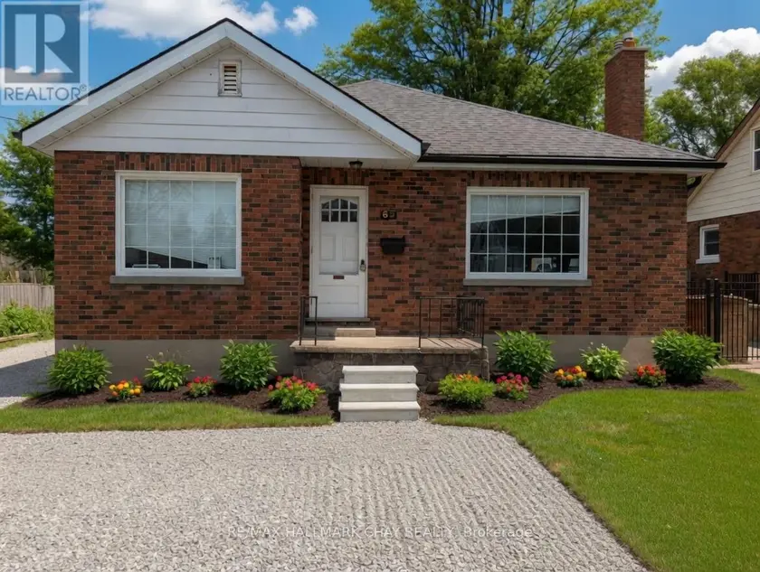 Detached at 68 DRURY LANE, Barrie