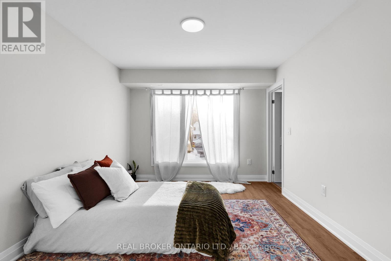 Townhouse at 96 SUNSHINE LANE, Orillia