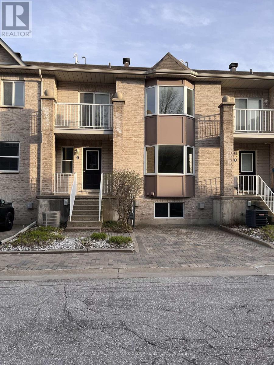 Townhouse at 9 - 490 VETERANS DRIVE, Barrie (Holly)