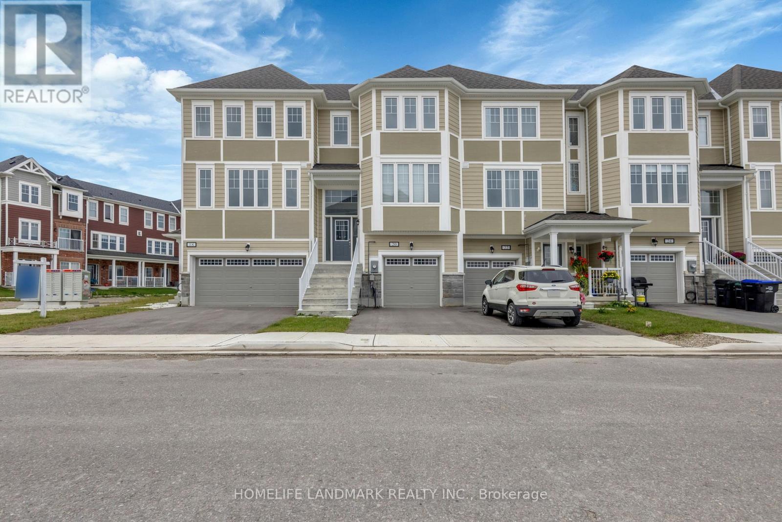 Townhouse at 20 LANA CIRCLE, Wasaga Beach