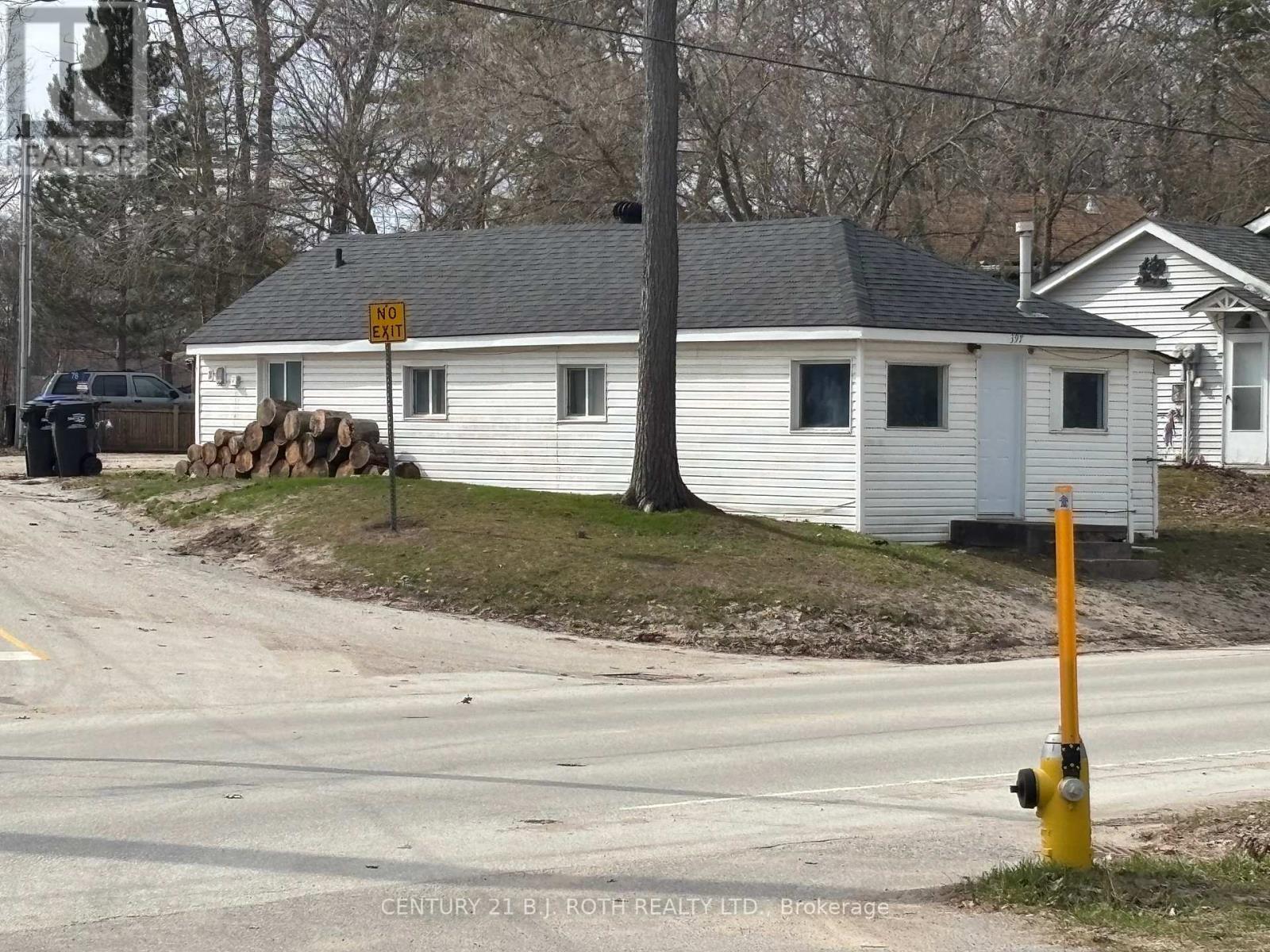 Detached at 397 MOSLEY STREET, Wasaga Beach