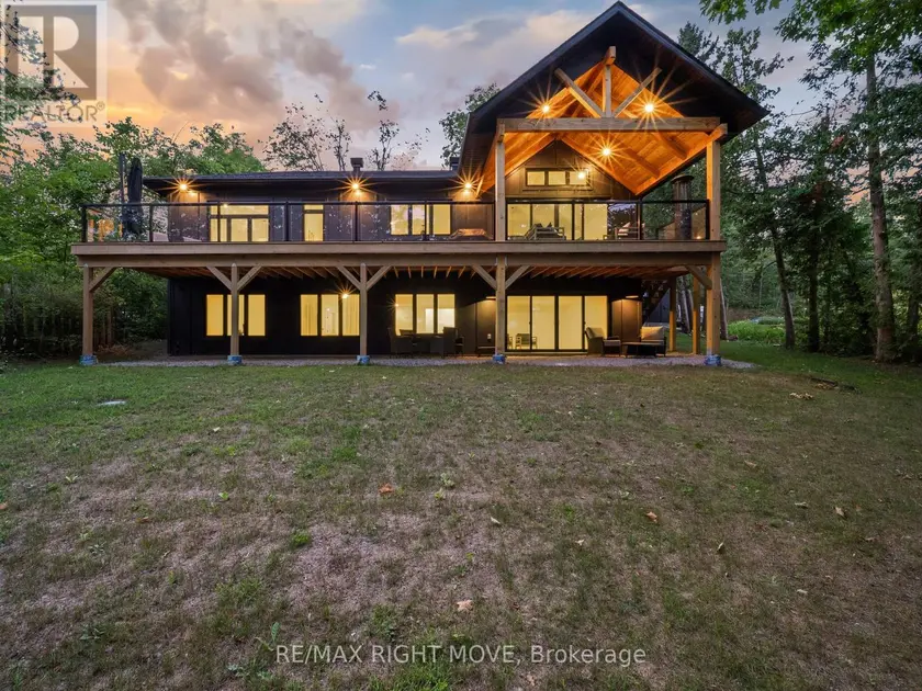 Detached at 1290 A LINE 15 N, Oro-Medonte
