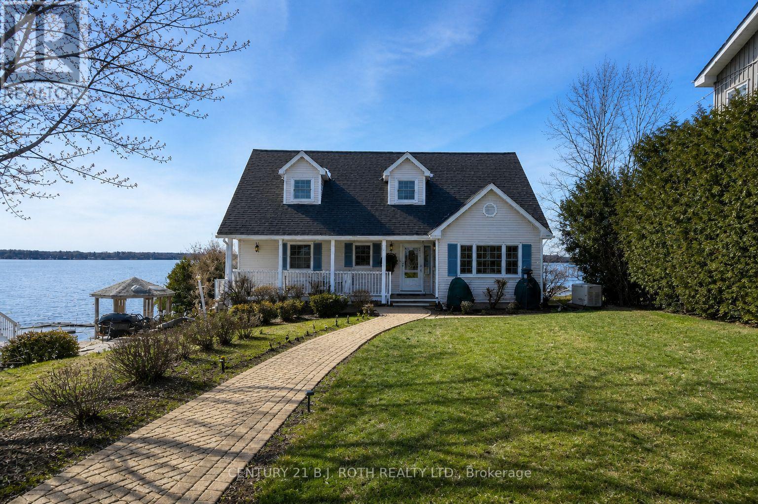 Detached at 4307 ORKNEY BEACH ROAD, Ramara