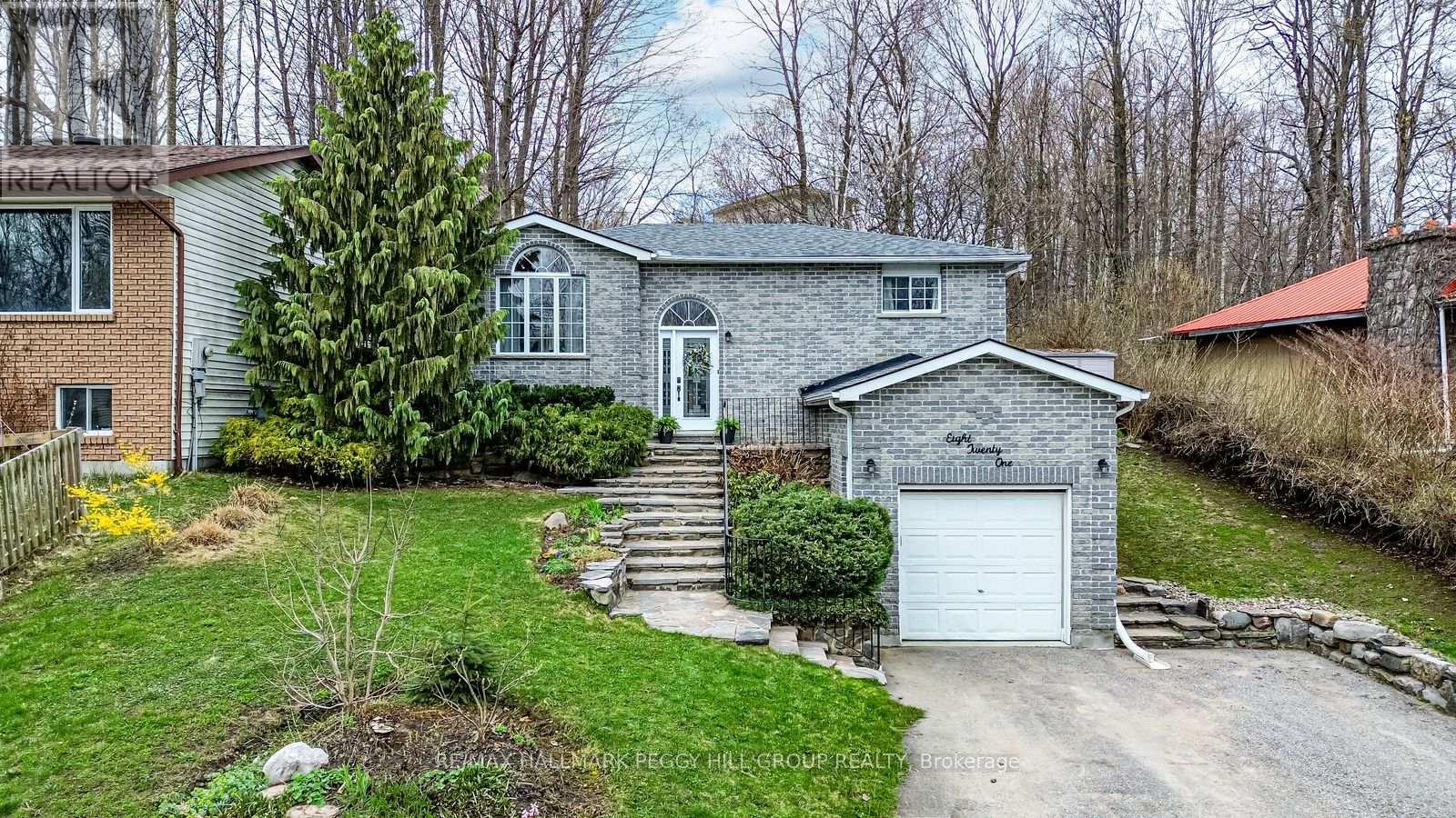 Detached at 821 BIRCHWOOD DRIVE, Midland