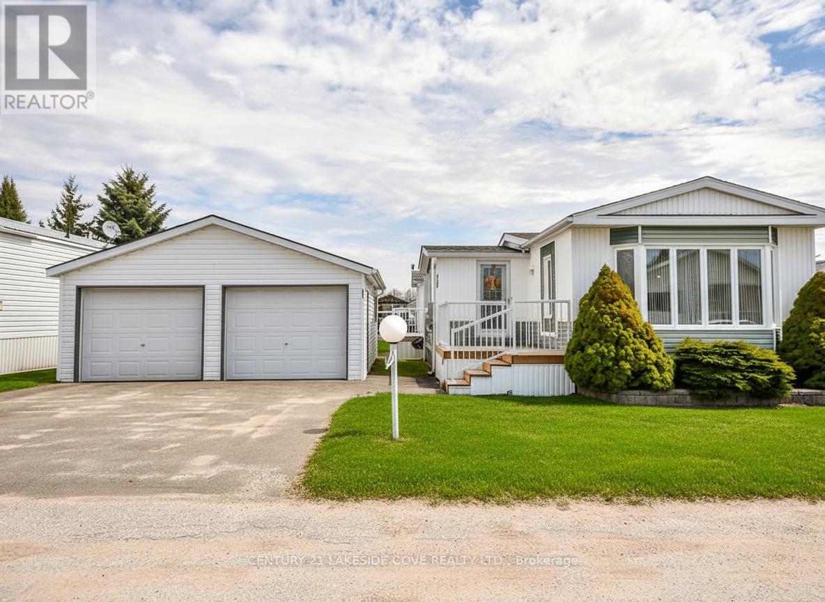 Detached at 4103 LYNN STREET, Severn