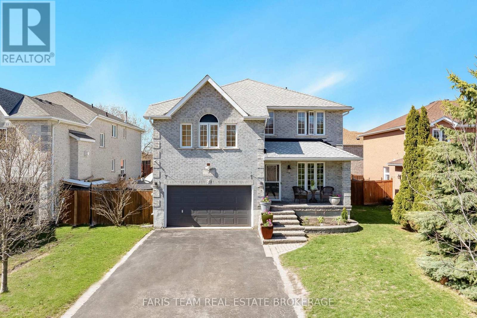 Detached at 4 WHISPERING PINE PLACE, Barrie (Bayshore)