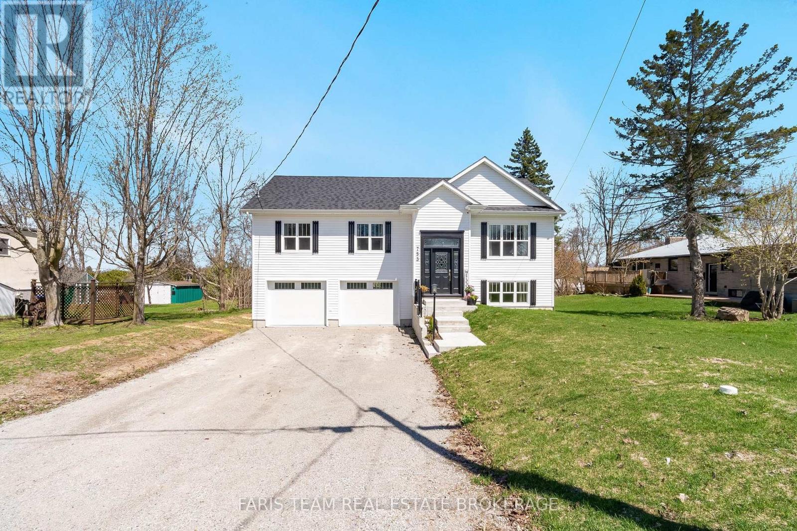 Detached at 753 FIFTH AVENUE, Tay (Port McNicoll)