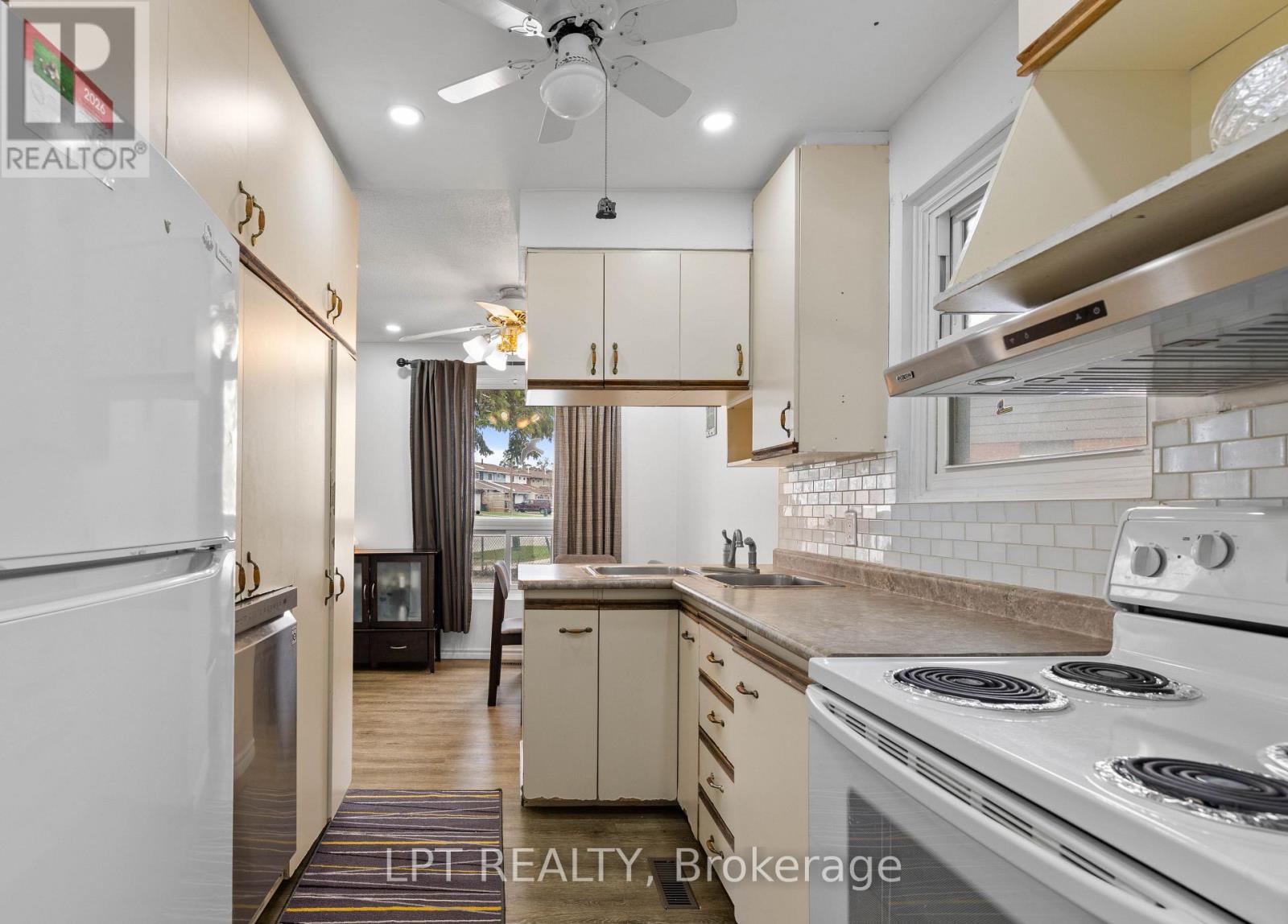 Detached at 55H CHAUCER CRESCENT, Barrie