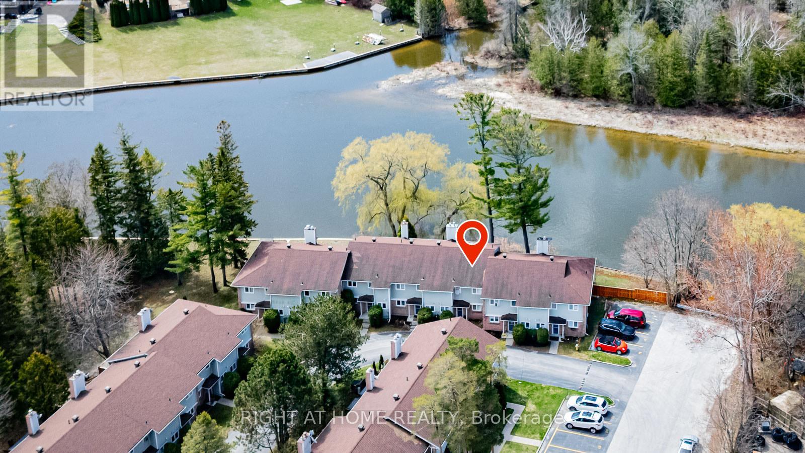 Townhouse at 17 - 39 28TH STREET S, Wasaga Beach