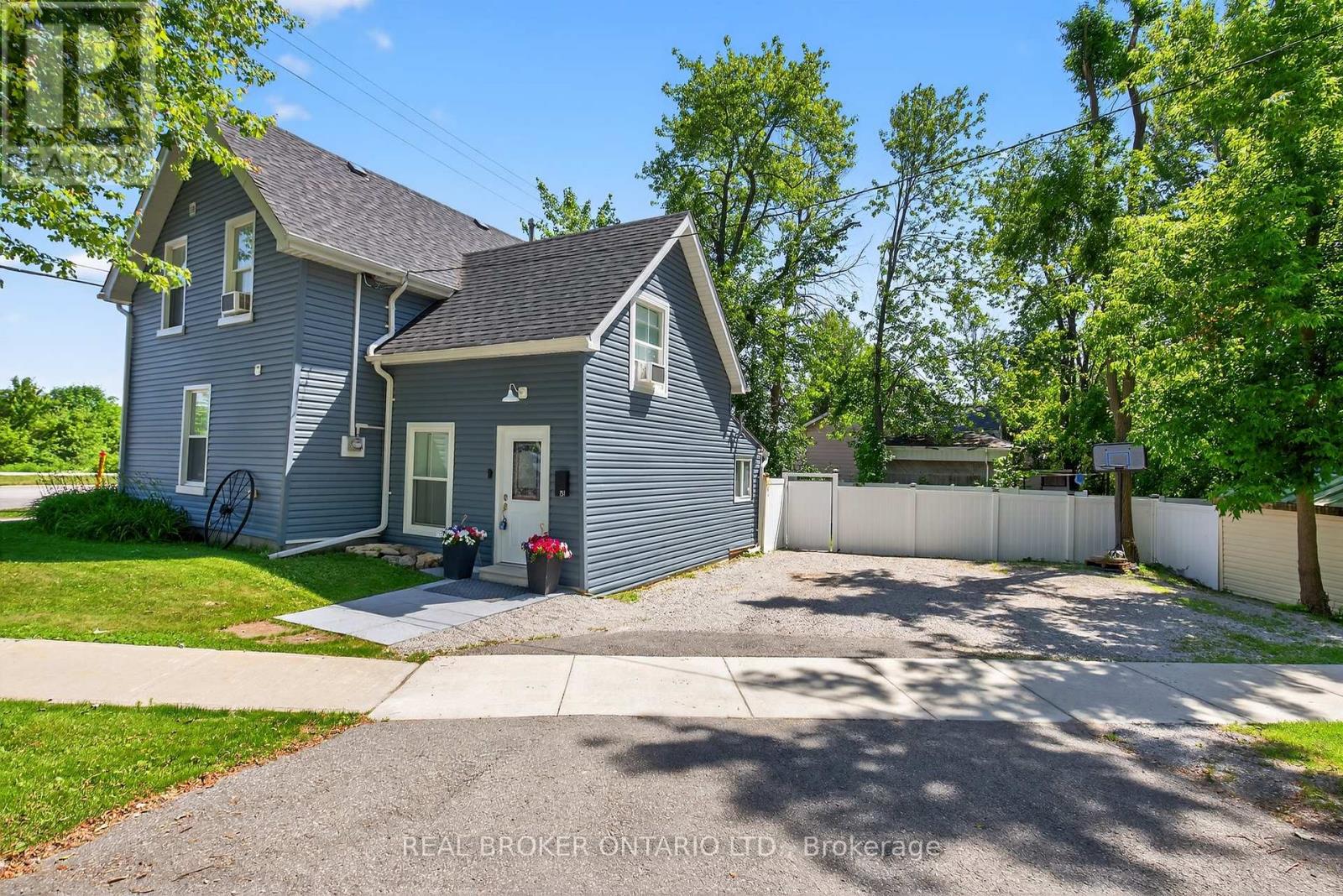 Detached at 151 ATHERLEY ROAD, Orillia